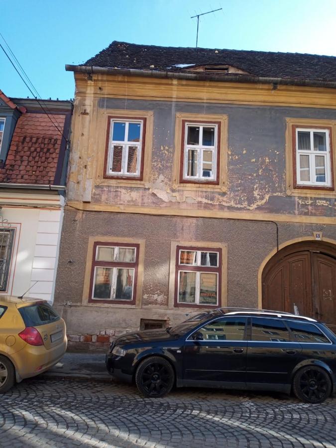 Appartement Boem 1 Sibiu Old Town Extérieur photo